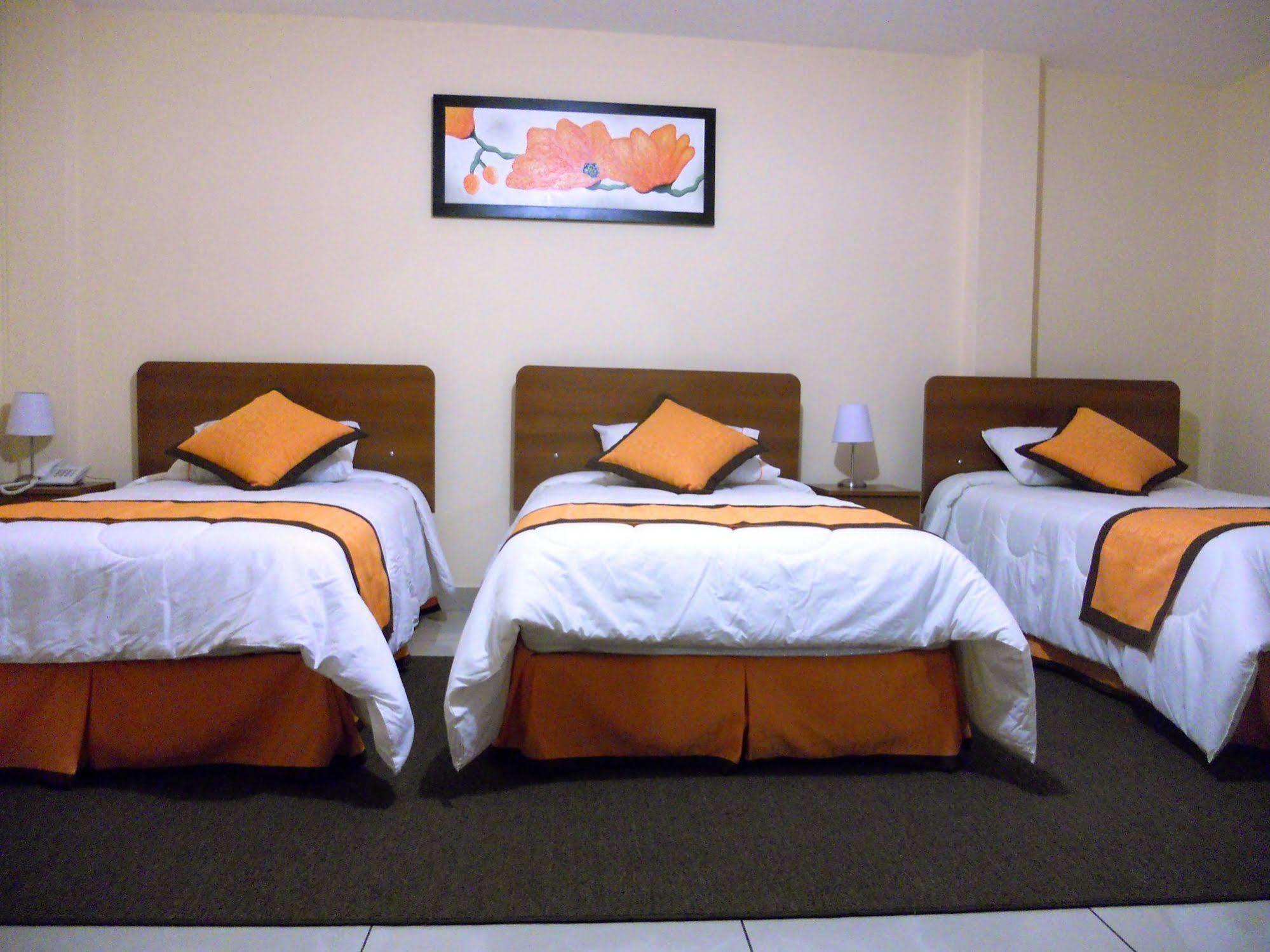 Yuraq Hotel Cajamarca Zewnętrze zdjęcie